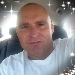 Meet your Posher, Corey